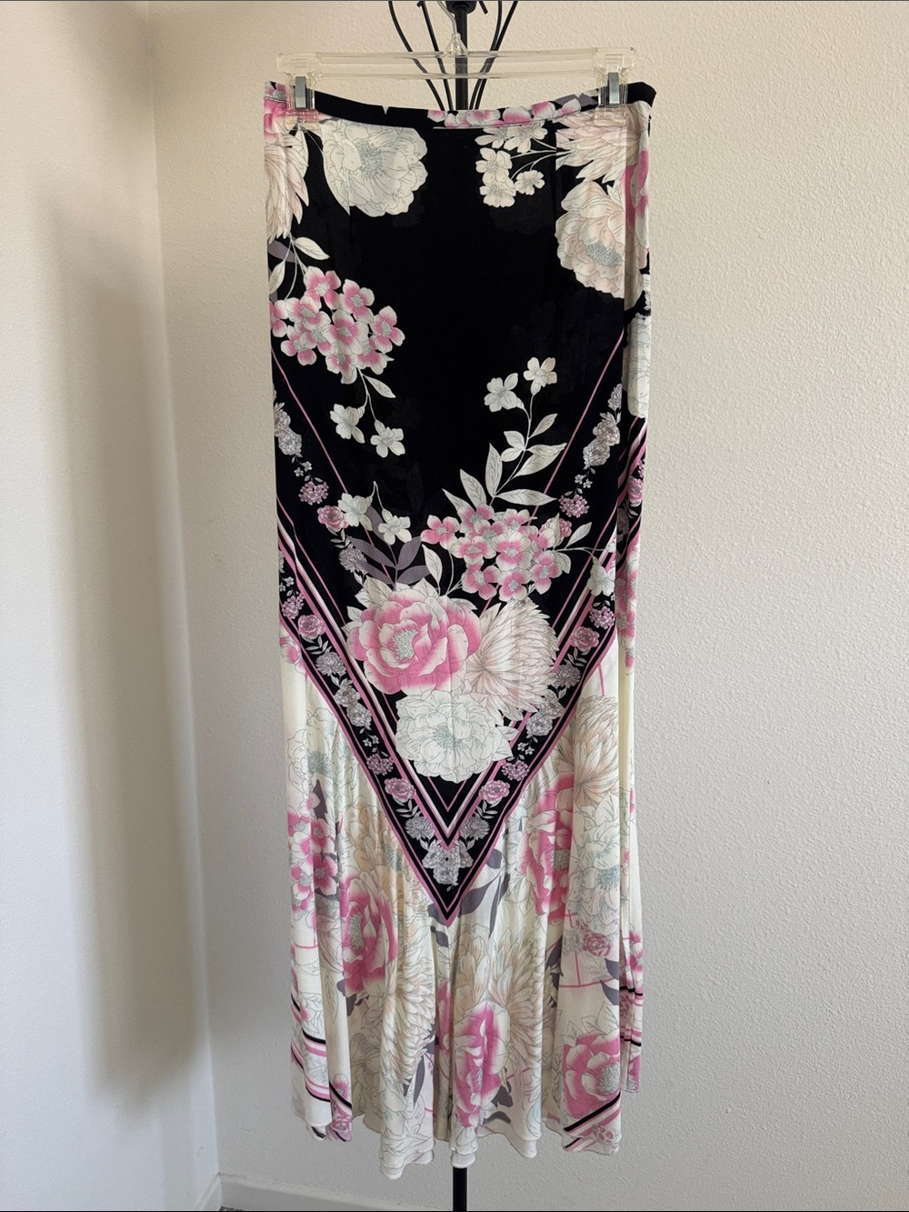 LIKE NEW! *VINTAGE* Free People Floral Maxi Ruffle Skirt (XS)